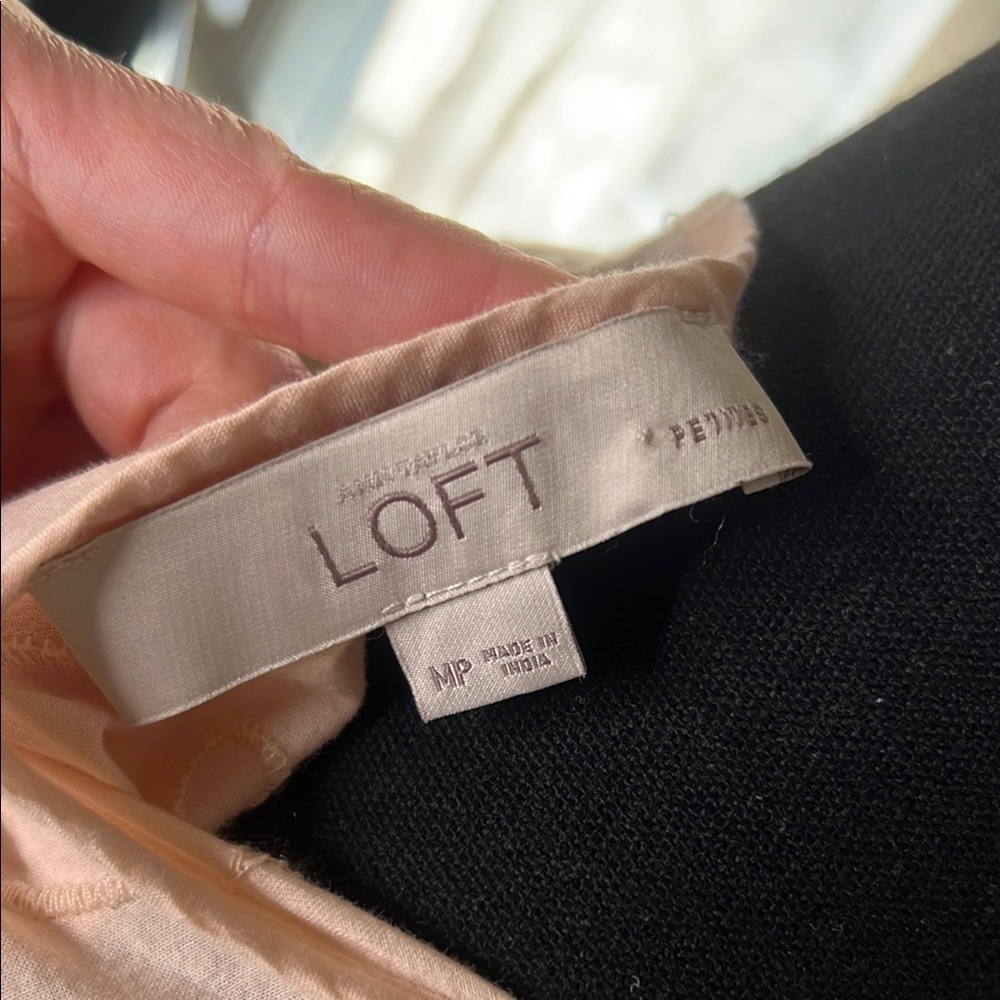 Loft Floral Embroidered Cotton Top Size MP - Picture 6 of 6